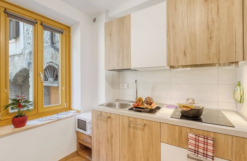 Ville del Monte Apartment | Villa Pastoedo Apartment Bianco, Tenno, Italy