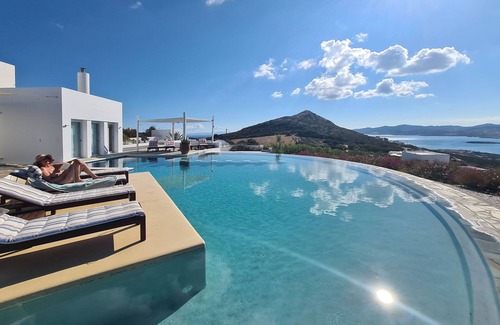 Nea Cryssi Akti Villa | Villa Pastorale, 360 degree View, Boule Game,