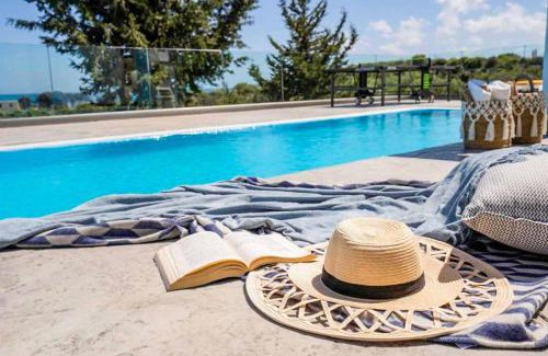 Gennadi Villa | Villa Pefko