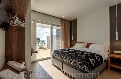 Fragkokastello Villa | Villa Pelagia · Seafront VILLA PELAGIA "SUPERB" New listing2021