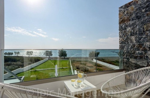 Fragkokastello Villa | Villa Pelagia Seafront Villa Pelagia Superb New Listing2021