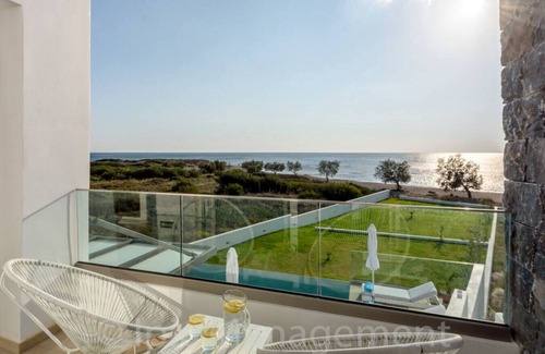 Fragkokastello Villa | Villa Pelagia Seafront Villa Pelagia Superb New Listing2021