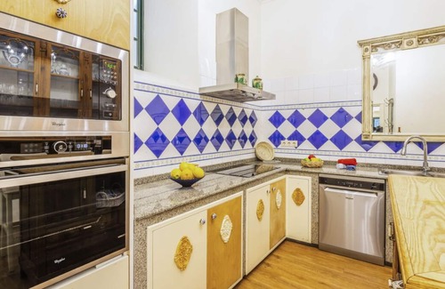 Cerdedo Villa | Villa Pelayo - Six Bedroom Villa, Sleeps 16
