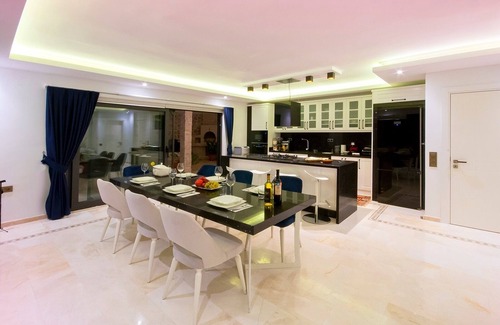 Kalkan House | Villa Pelin Luxury 5 bedroom with Heated pool & spectacular views