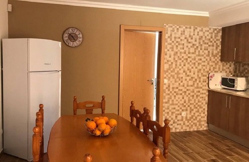 Almancil House | Villa Pera-Perfect for families w/private pool, bbq & garden inside 3acre farm