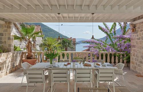 Perast Villa | Villa Perastian Thriton