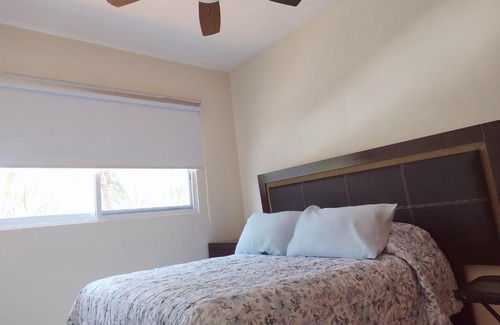 Granjas del Marques House | Villa Perfecta Zona Diamante