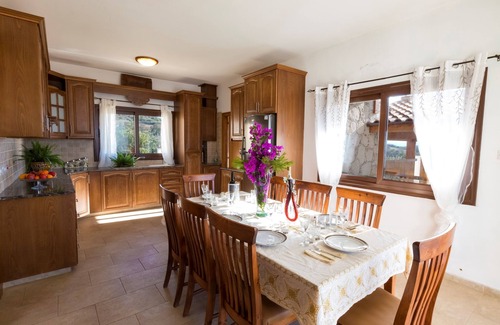 Peristerona Villa | Villa Peristerona Hills - A Secluded Stone Built villa that sleeps 6 guests in 3 bedrooms