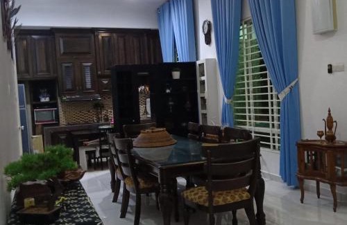 Ijok Villa | VILLA PERMATA IBU