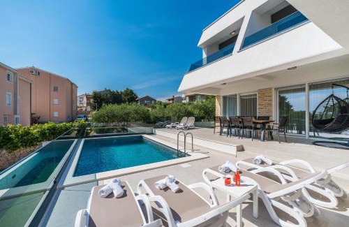 Novalja Villa | Villa Petra 2 - private pool