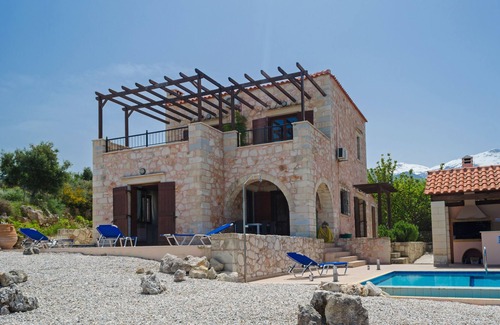 Makhairoi Villa | Villa Petra -Fantastic Sea and Mountain Views, High speed internet in all rooms