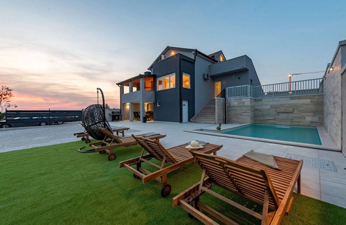 Benkovac Villa | Villa Pezer ZadarVillas