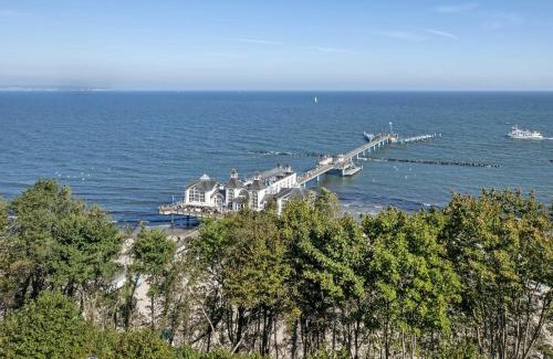 Sellin Villa | Villa Philine - Penthouse 28 mit Panoramablick, Pool, SPA & Kamin