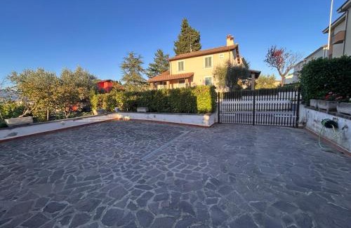 Guzman Apartment | Villa Pia