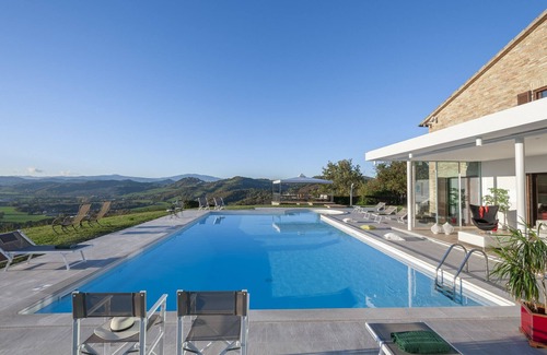 Urbania Villa | Villa Piero della Francesca Marcheholiday with private pool