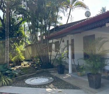 Thalaramba Villa | Villa Pierre