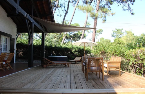 Piraillan Villa | Villa Piraillan Market