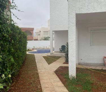 Saidia Villa | VILLA PISCINE BORD DE MER