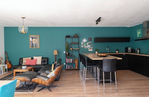 Aigues-Vives Villa | Villa Piscine Contemporaine en Camargue