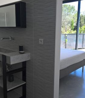 Verzeille House | Villa piscine Sud France
