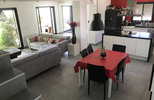 Aurons House | Villa , Piscine, vue Panoramique, Massif Forestier, Randonnée