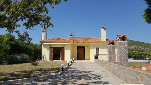 Kontos Villa | Villa Politimi at Aegina