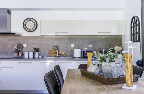 Skopelos Villa | Villa Politimi Luxury Retreat