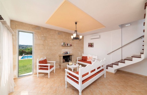Vryses Villa | Villa Politini – Vacation villa with private pool in Vrisses, Crete