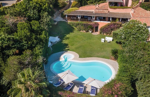 Cala di Volpe Villa | Villa porto cervo at hole 18 of pevero golf club, heated infinity pool