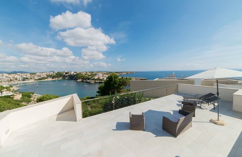 Porto Cristo Ski Chalet | Villa Porto Cristo 360º View