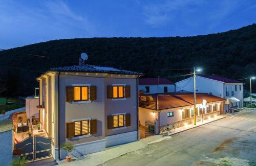 Rakalj House | Villa Porto