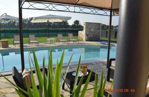 Loreo Villa | Villa Posta Vecchia