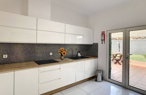 Machico House | Villa Prainha by LovelyStay