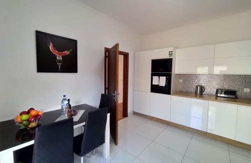 Machico House | Villa Prainha by LovelyStay