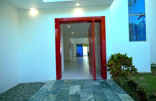 Santo Domingo Oeste Villa | Villa Pravda Guerra 4BR 6BDS 12PAX