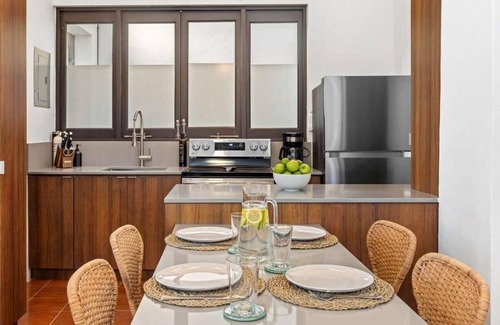 Catedral Apartment | Villa Preciosa | Charming 3 BR in Best Location