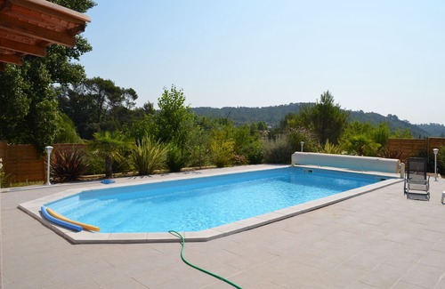Brue-Auriac Villa | Villa private heated pool in the heart of green provence