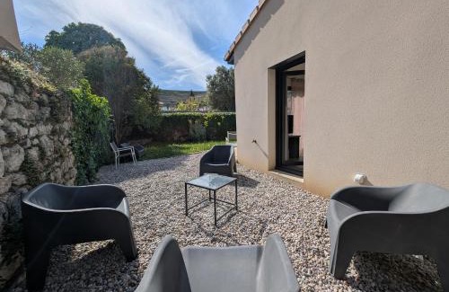 Chateaubourg House | Villa privative avec jardin - 15 min Valence