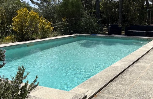 Murs Villa | Villa Provençale au Cœur du Lubéron