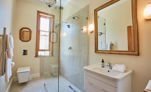 Claremont Bed & Breakfast | Villa Puccini