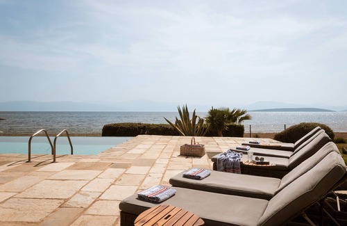 Melissopetra Villa | Villa Pueblo
