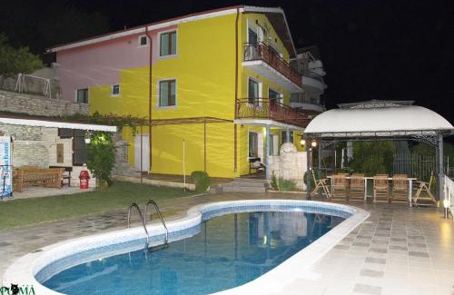 Fish Fish House | Villa Puma