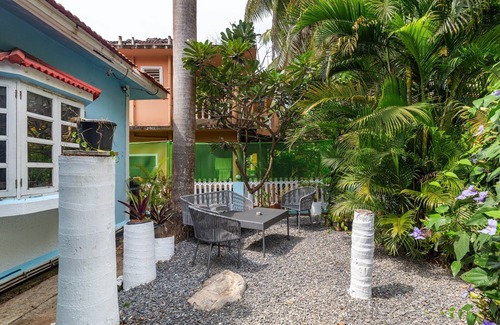 Chapora Villa | Villa Pura Vida, tranquil & quaint villa with private pool in party Central Goa