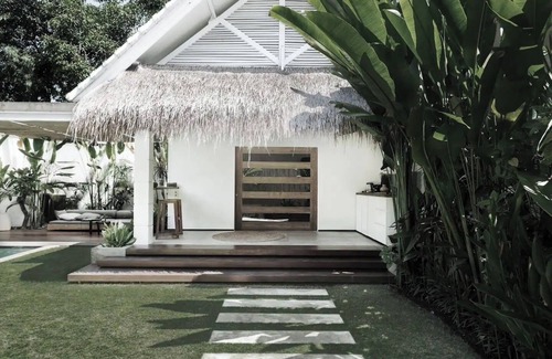 Nakula Villa | Villa Q - Contemporary Pool House