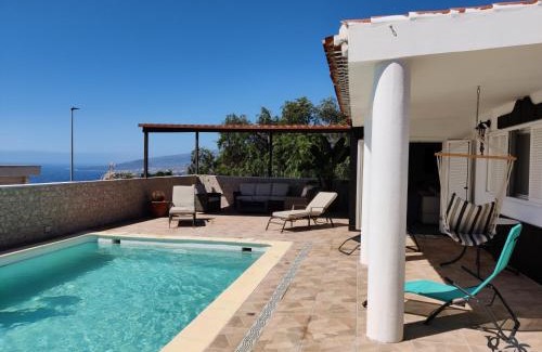 Tabaiba House | Villa Queca Private heated pool cannon water and jacuzzi