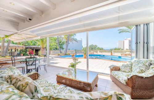 Peguera Villa | Villa Quesada