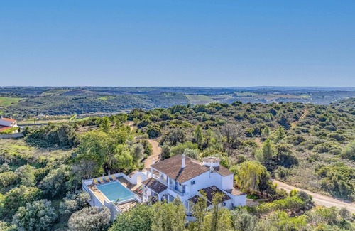 Silves Villa | Villa Quinta Marta Luisa by Villa Plus
