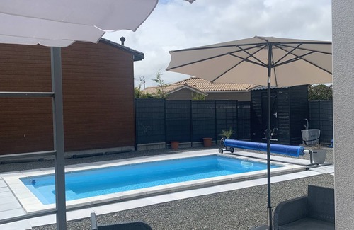Semussac Villa | Villa Récente Proche Royan