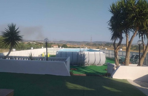 Grotte Villa | Villa 'Racalmare' with Mountain View, Pool & A/C