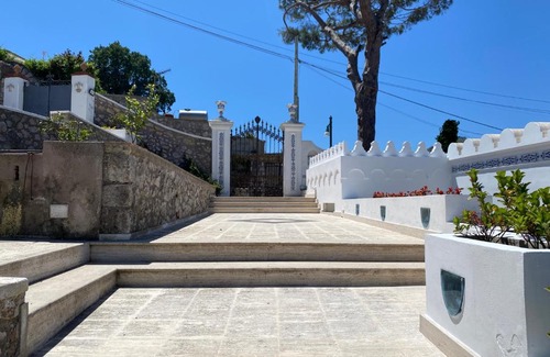 Tiberio Villa | Villa Raffaella